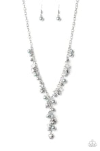 Load image into Gallery viewer, Vintage Heartthrob Necklace - Silver
